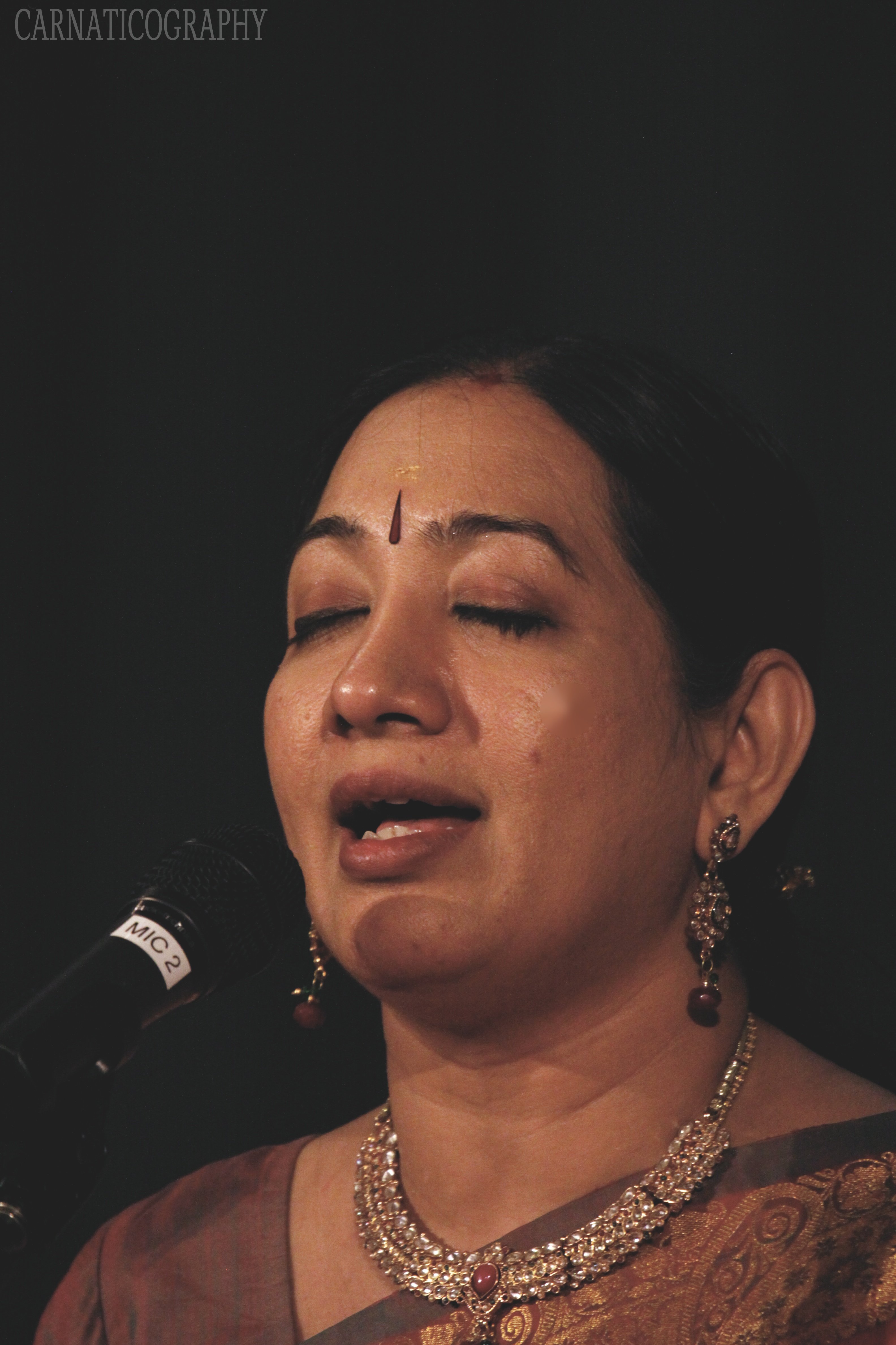 Vijayalakshmi Krishnamachari - Mambalam Sisters Concert